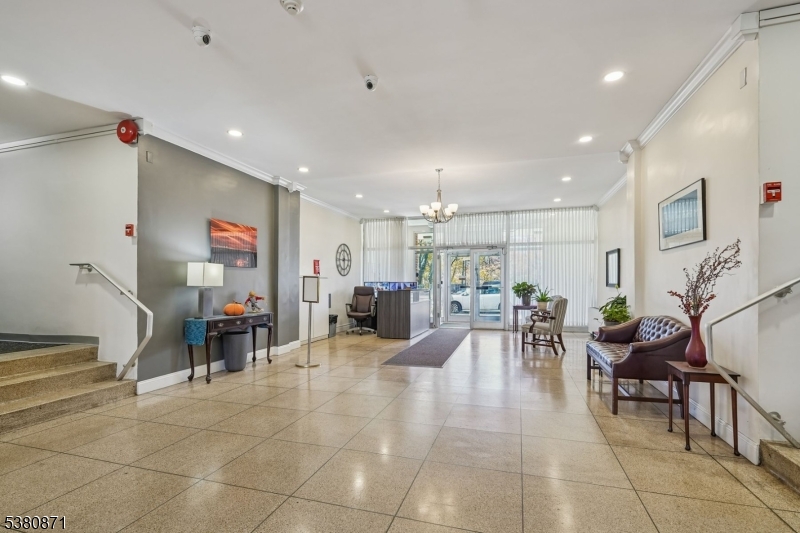 Parkway House - Residential