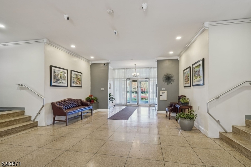 Parkway House - Residential