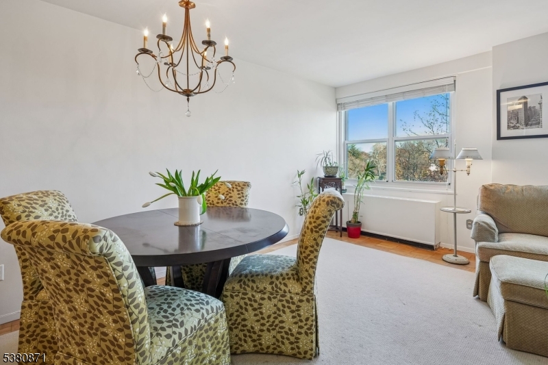 Parkway House - Residential