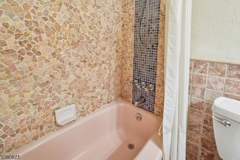 Parkway House - Residential