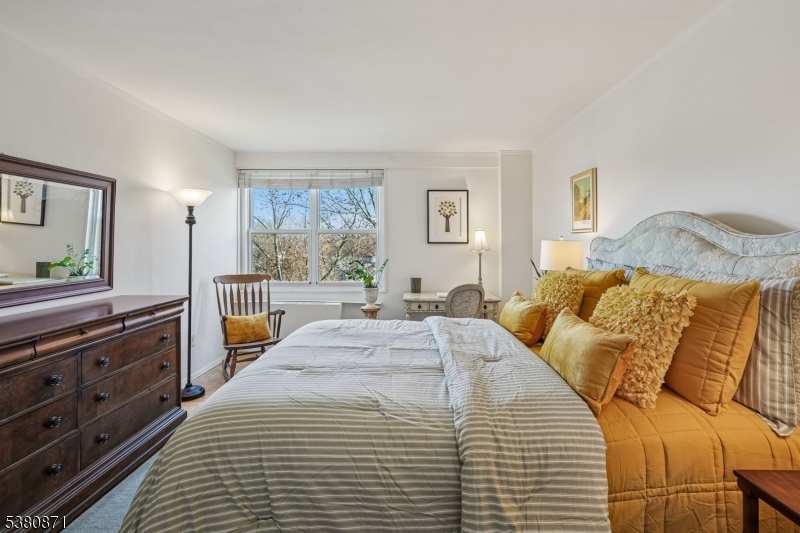 Parkway House - Residential