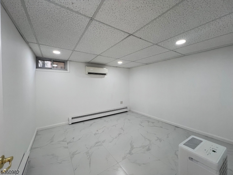 Manalapan - Residential Lease