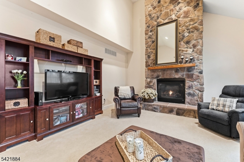 Parkside at Mountain View - Residential