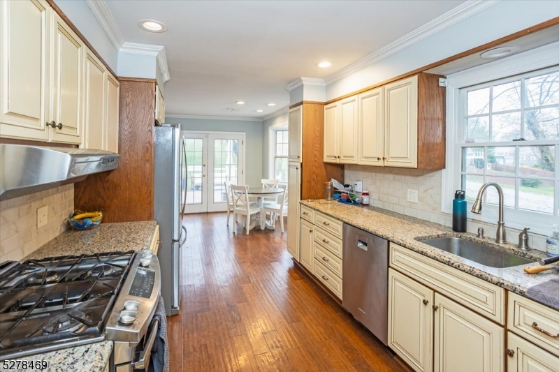 Cromwell Hills - Residential Lease