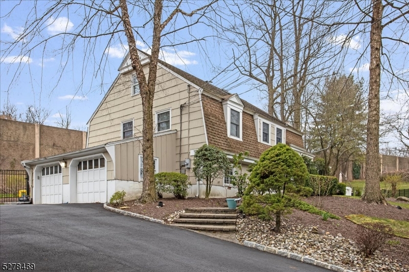 Cromwell Hills - Residential Lease