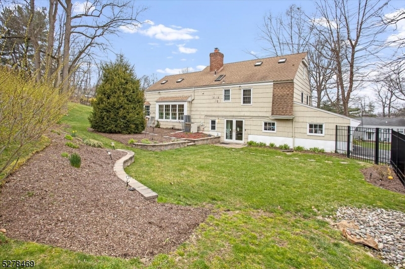 Cromwell Hills - Residential Lease