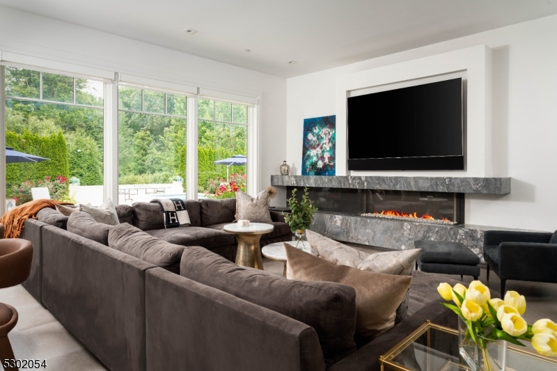 HARTSHORN - Residential