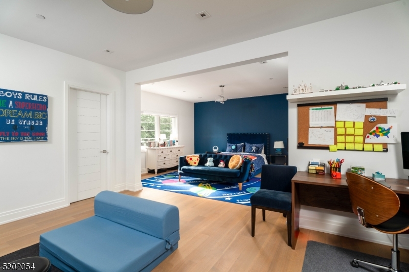 HARTSHORN - Residential