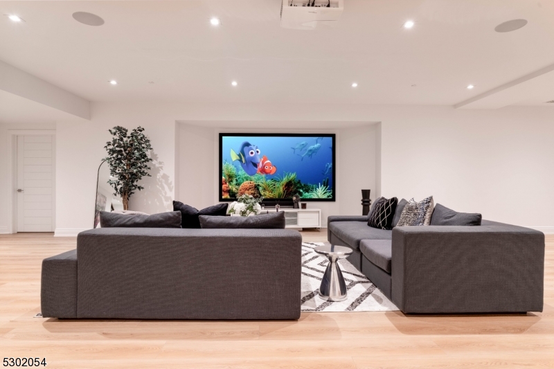 HARTSHORN - Residential