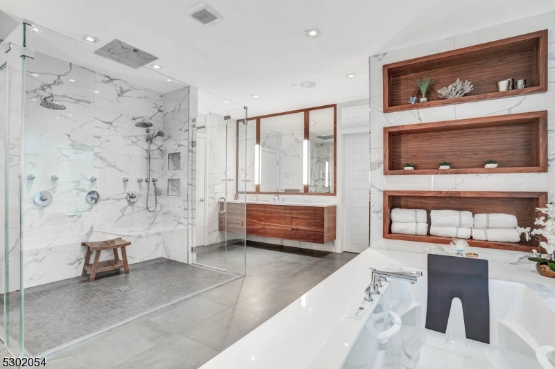 HARTSHORN - Residential