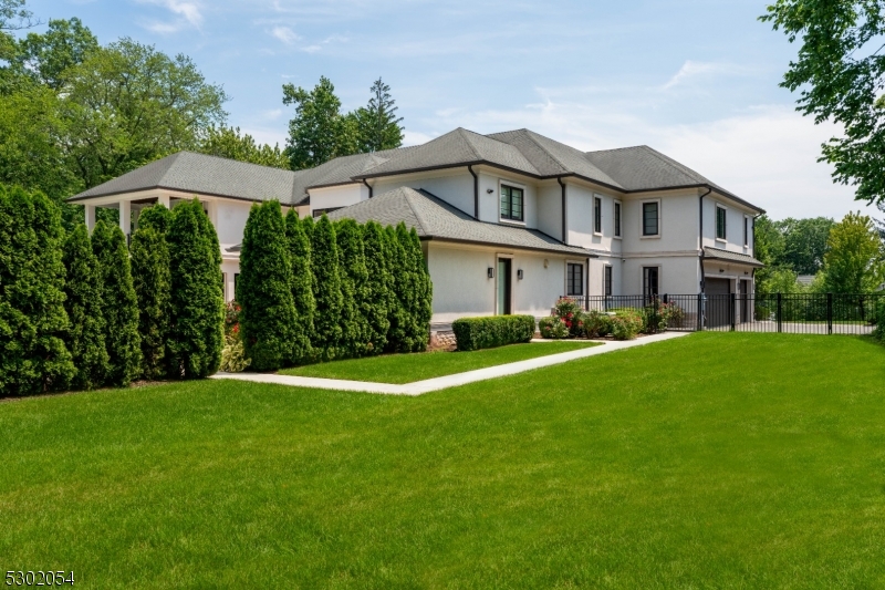 HARTSHORN - Residential