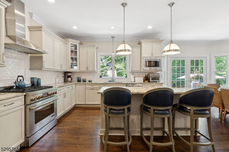 Stonehenge - Residential