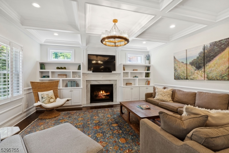 Stonehenge - Residential