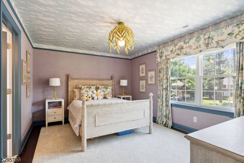 Stonehenge - Residential