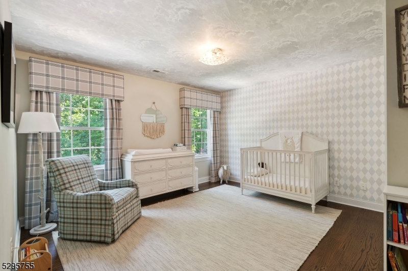 Stonehenge - Residential