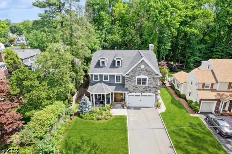 Stonehenge - Residential