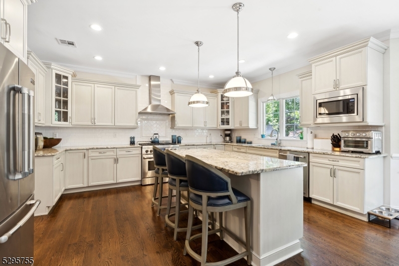 Stonehenge - Residential