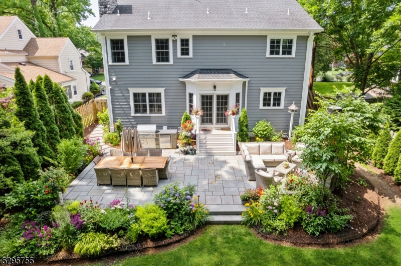 Stonehenge - Residential