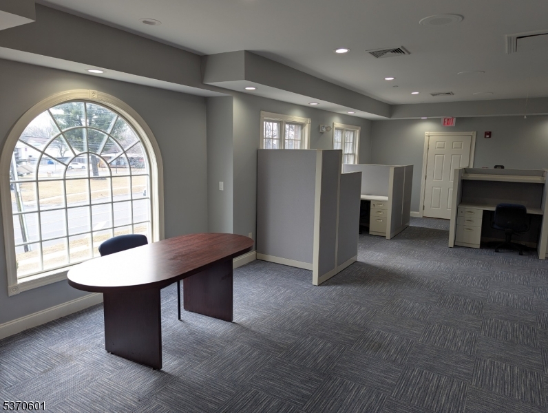 Hillsborough Twp., New Jersey 08844, United States, ,Commercial,Active,215496