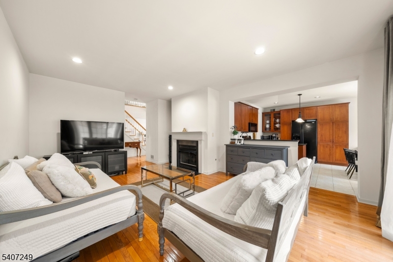 Roseland Green - Residential