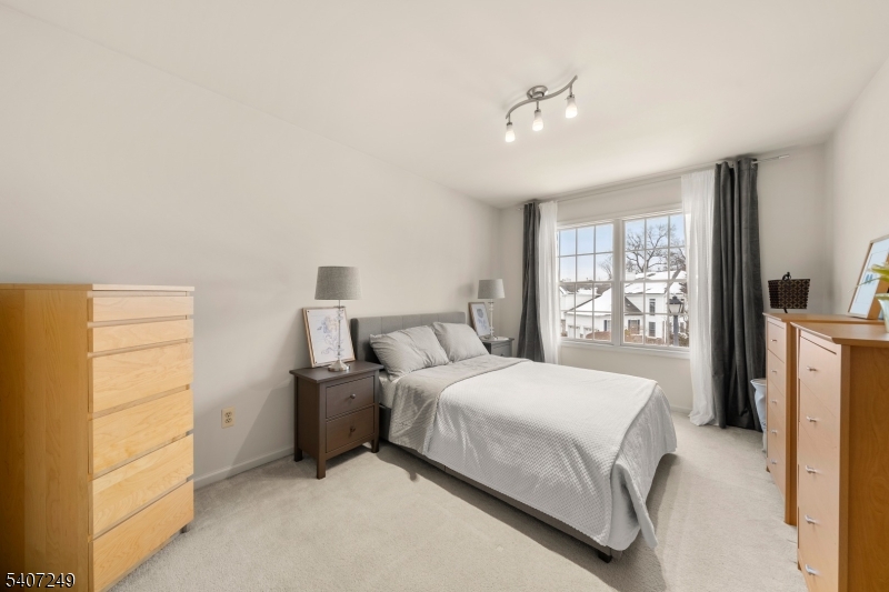 Roseland Green - Residential