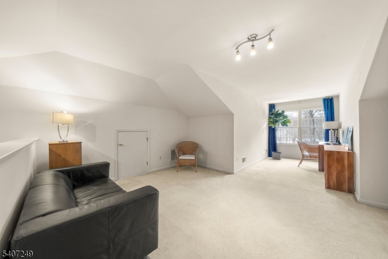 Roseland Green - Residential