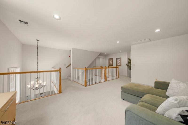 Roseland Green - Residential