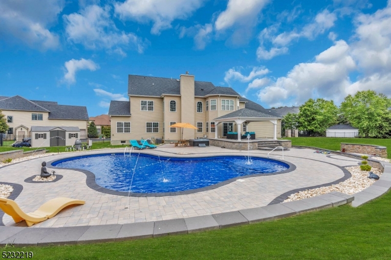 Dynasty Estate - Residential