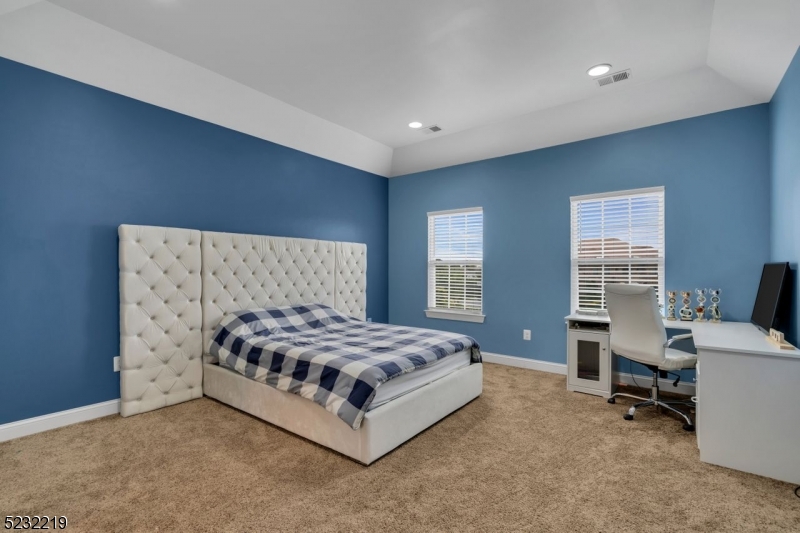 Dynasty Estate - Residential