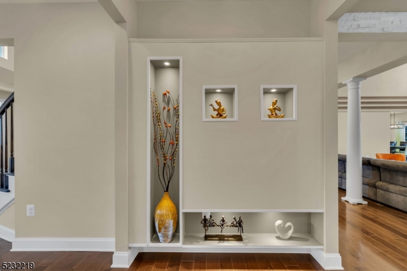 Dynasty Estate - Residential