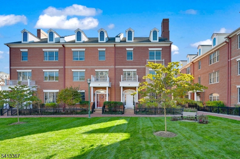 Livingston Town Center - Residential