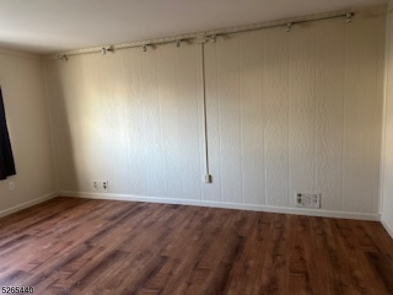 Clover Hill - Residential Lease