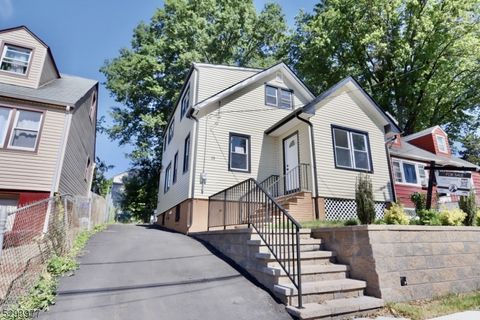 13 Crown St, Newark City, NJ 07106 - MLS#: 3907280