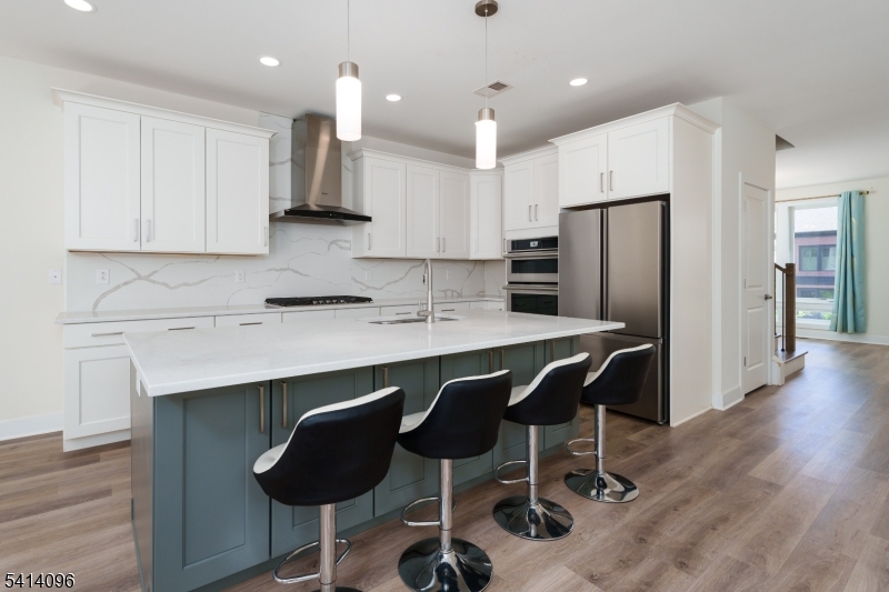 MONTGOMERY CROSSING - Residential Lease