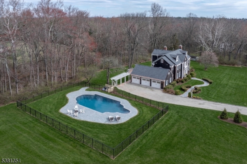 New Vernon - Residential