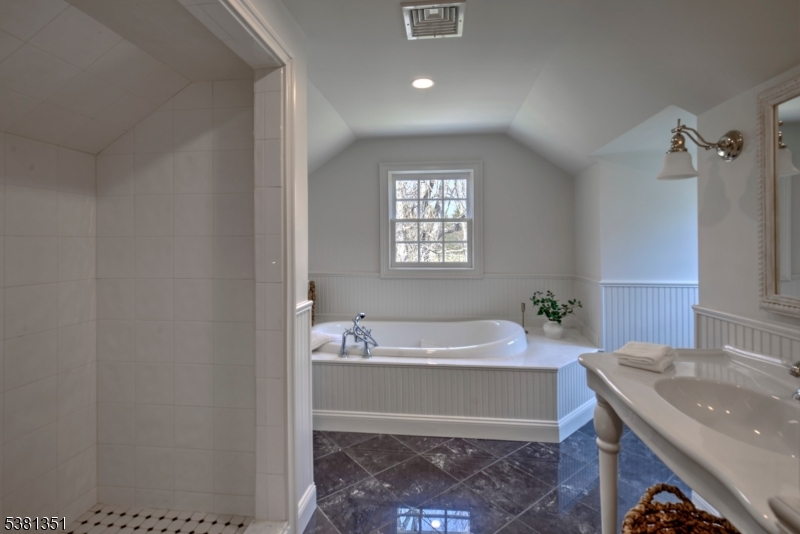 New Vernon - Residential