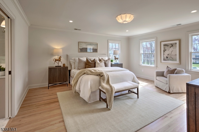 New Vernon - Residential