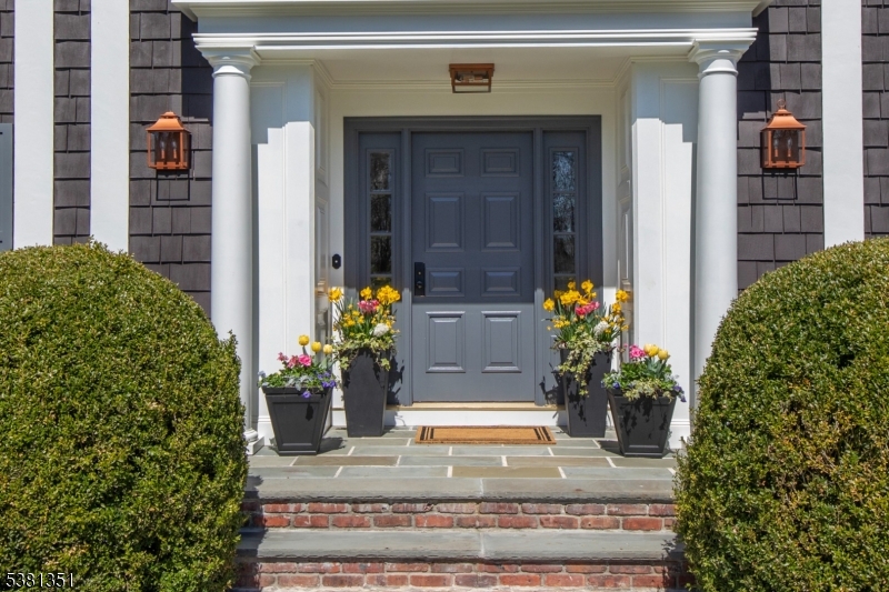 New Vernon - Residential