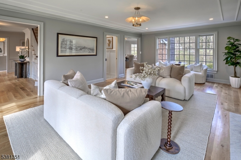 New Vernon - Residential