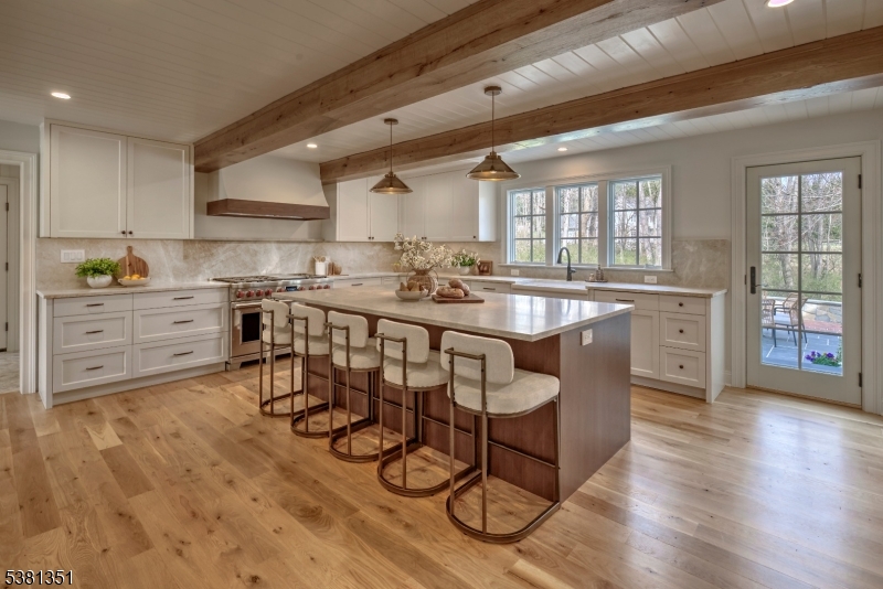 New Vernon - Residential