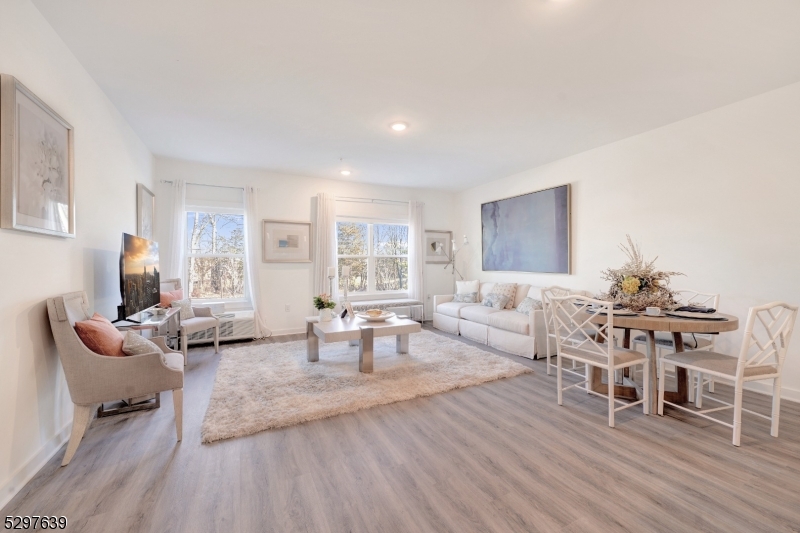 The Franklin at Hillsboroug - Residential Lease