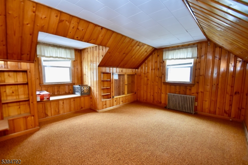 OAK RIDGE - Residential