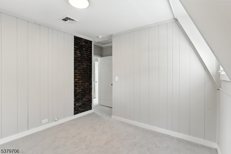 Gregory Avenue - Residential