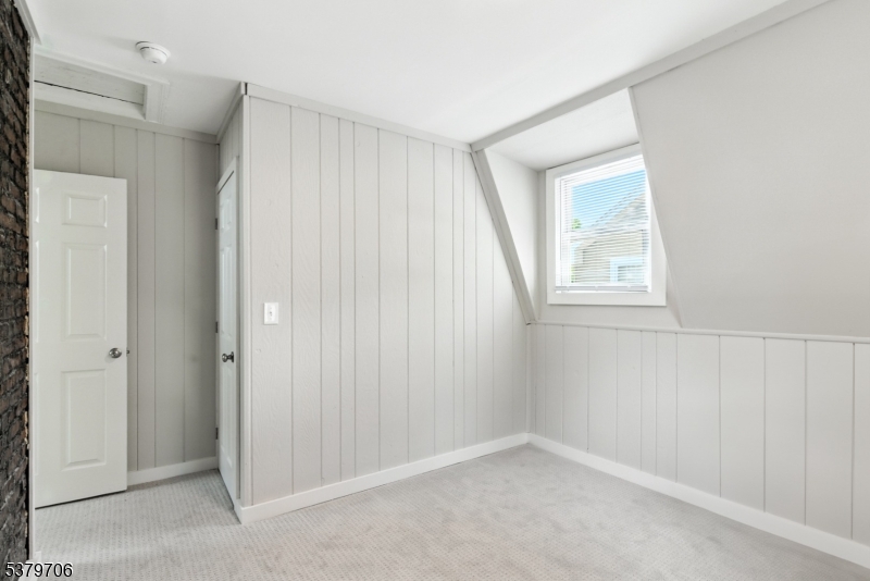 Gregory Avenue - Residential