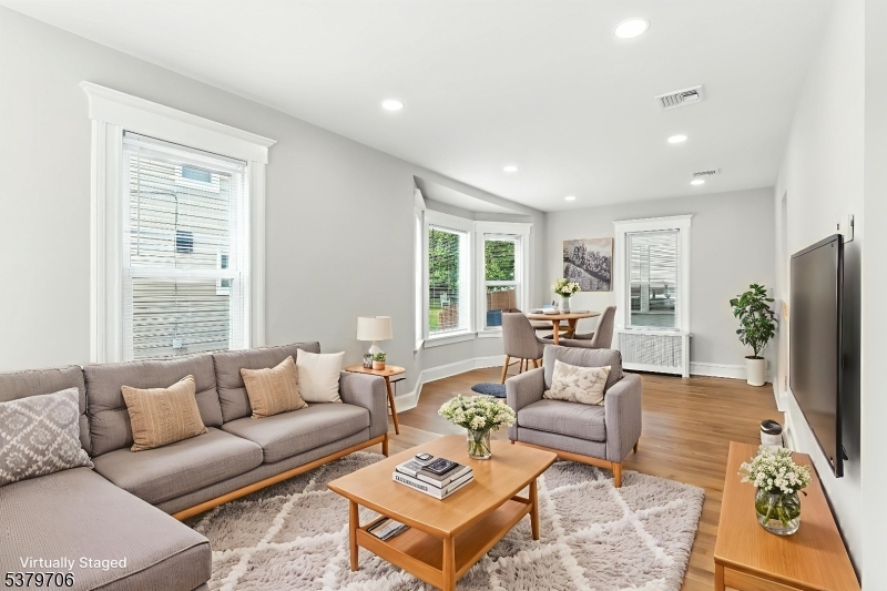 Gregory Avenue - Residential