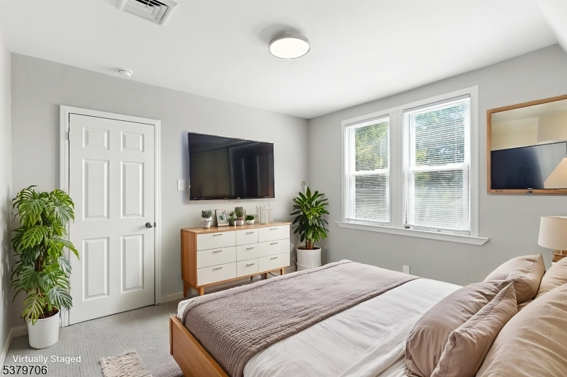 Gregory Avenue - Residential