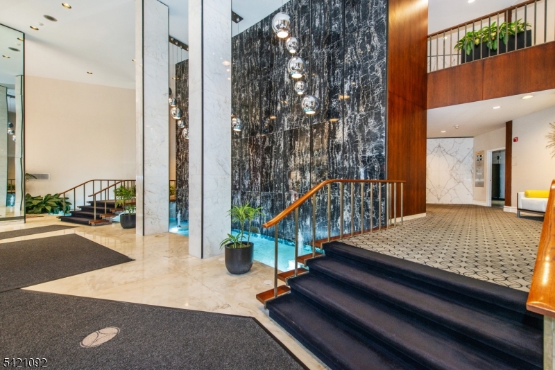 CLARIDGE 1 - Residential