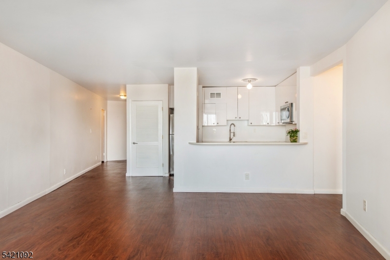 CLARIDGE 1 - Residential