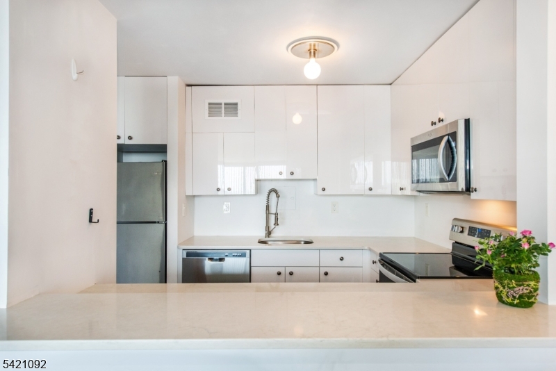 CLARIDGE 1 - Residential