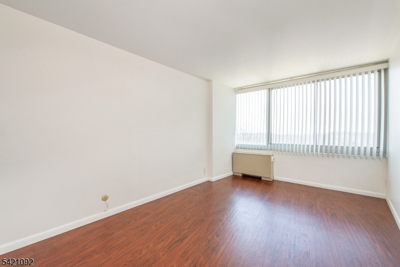 CLARIDGE 1 - Residential